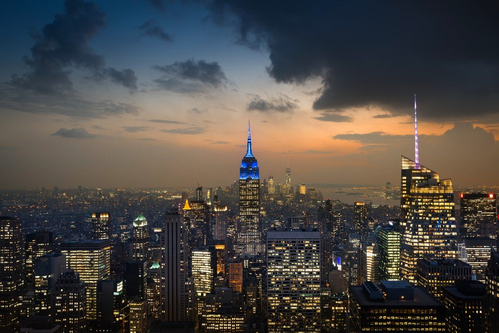 nueva york al anochecer en la costa este